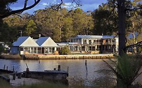 Risby Cove Boutique Hotel